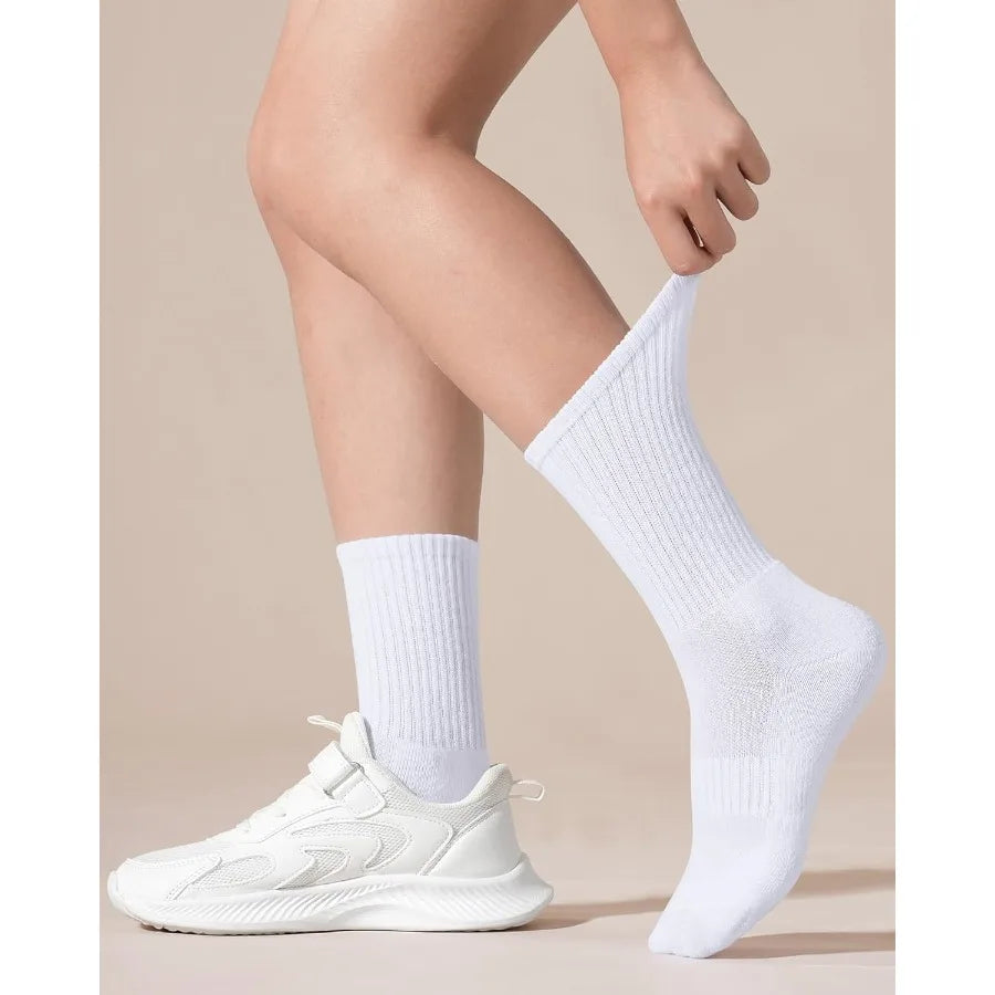 6 Pairs Crew Socks for Boys and Girls: Athletic Cushioned Hiking Socks Ideal for Warm Weather Soft Comfortable Running Socks Pe