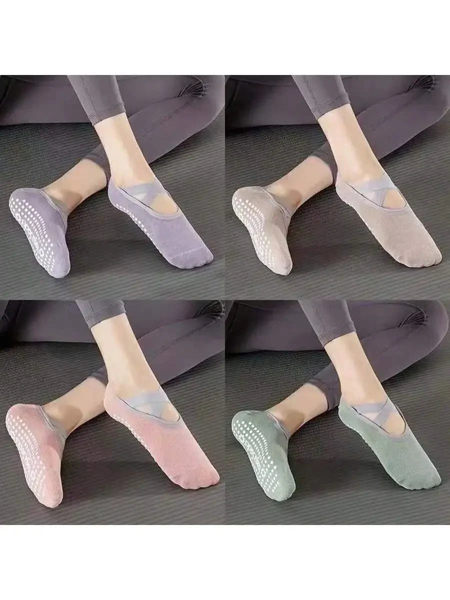 1Pair  Women Yoga Socks Silicone Anti-Slip Ballet Pilates Socks Women Backless Breathable Bandage Dance Sports Socks
